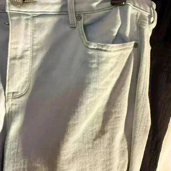 Size 16 NYDJ Jeans in light blue - Picture 5 of 7